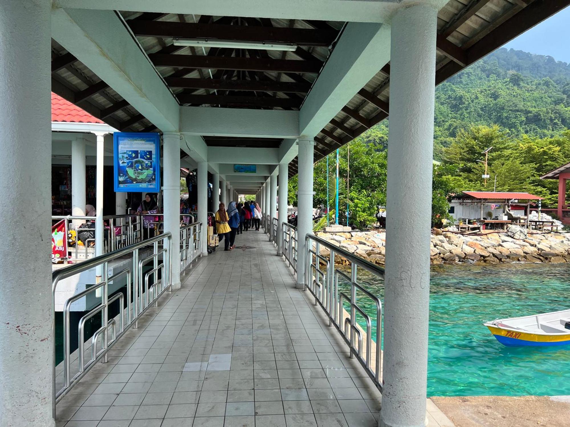 Perhentian Suria Hotel Kampong Pasir Petani Exterior foto