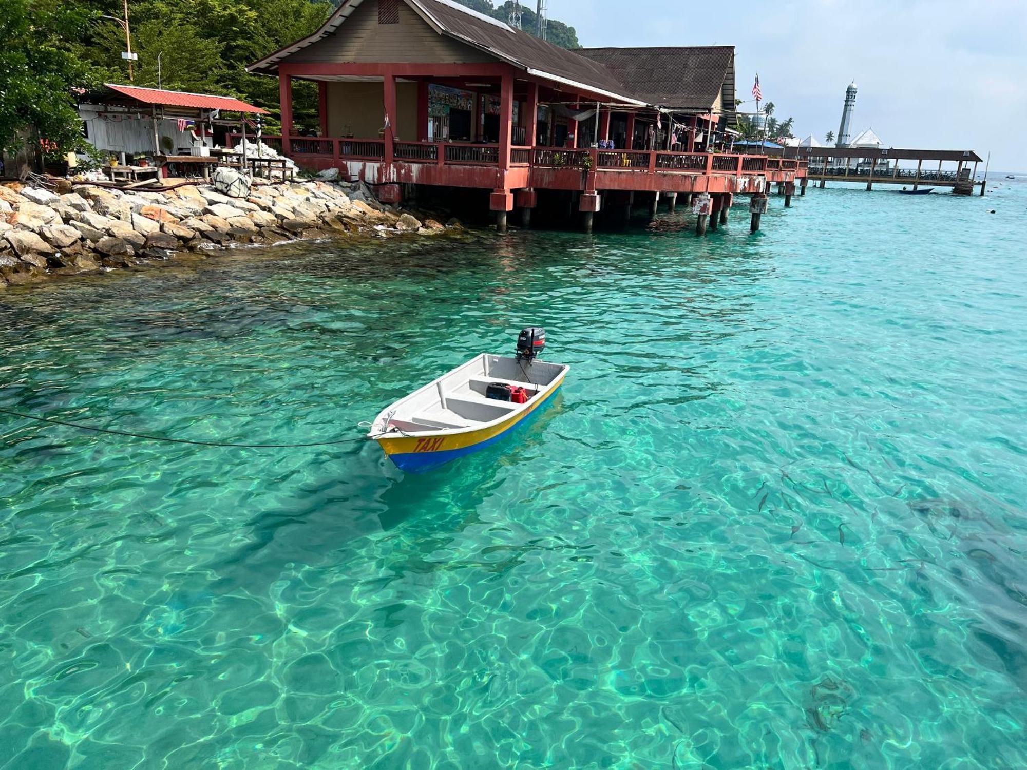 Perhentian Suria Hotel Kampong Pasir Petani Exterior foto